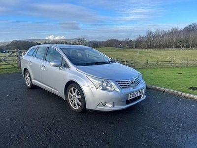 Used Toyota Avensis 2010 Silver Estate