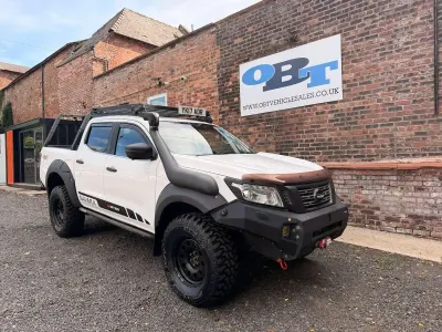 Used Nissan Navara Tekna 2017 White Pickup