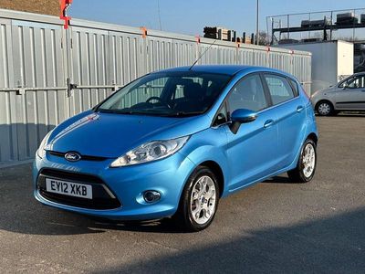 Used Ford Fiesta Zetec 94 HP (69 kW) 2012 Blue Hatchback