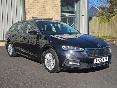 Usado Skoda Octavia SE 2022 Negro Familiar