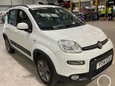 Used Fiat Panda 4x4 85 HP (62 kW) 2014 White Hatchback