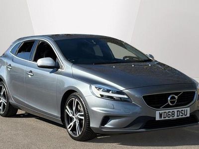 Begagnad Volvo V40 R-Design 152 HK (111 kW) 2018 Grå Halvkombi