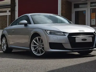 Begagnad Audi TT Sport 230 HK (169 kW) 2015 Silver Sportkupé