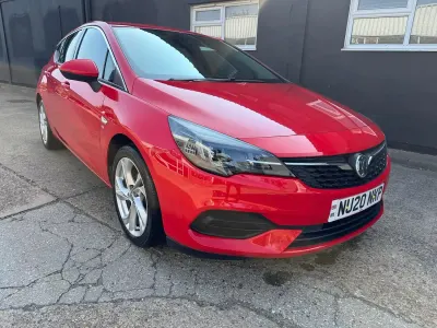 Used Vauxhall Astra SRi 145 HP (106 kW) 2020 Red Hatchback