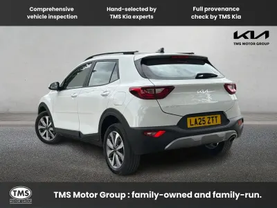 Used Kia Stonic 2025 White SUV