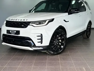 Used Land Rover Discovery SE Dynamic 2023 White SUV