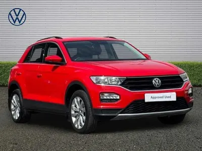 Used VW T-Roc SE 150 HP (110 kW) 2019 Red SUV