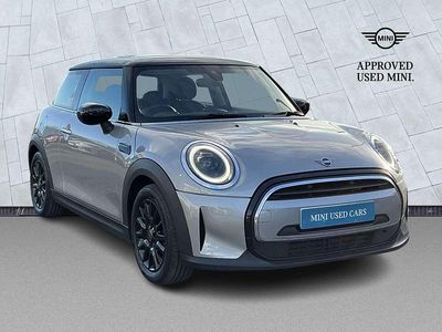 Used Mini Cooper Classic 134 HP (98 kW) 2023 Silver Hatchback