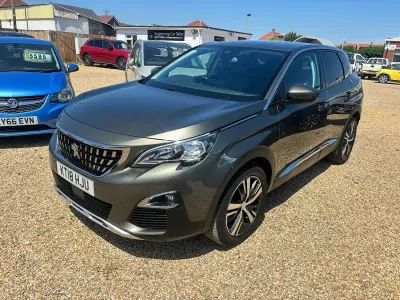 Used Peugeot 3008 Allure 130 HP (95 kW) 2018 Grey SUV