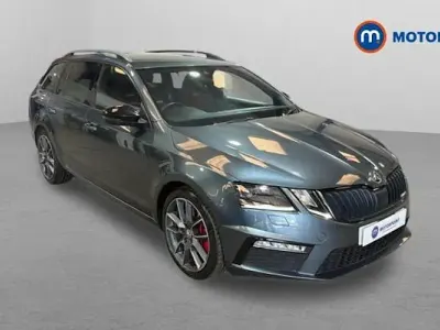 Begagnad Skoda Octavia vRS 245 HK (180 kW) 2019 Grå Kombi
