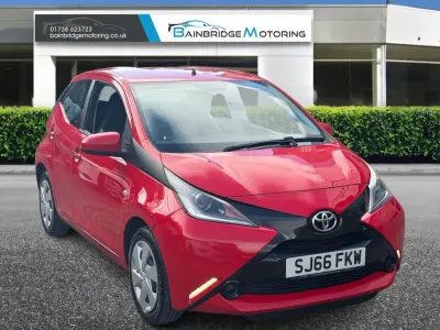 Used Toyota Aygo X-play 2016 Red Hatchback