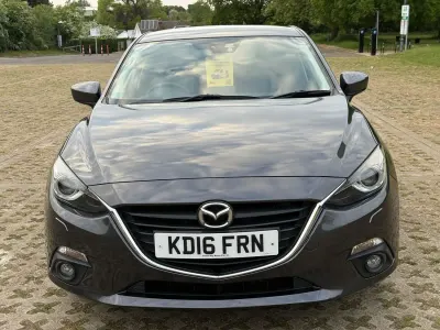 Używany Mazda 3 120 KM (88 kW) 2016 Szary Hatchback