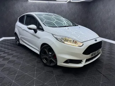 Used Ford Fiesta ST 2016 White Hatchback