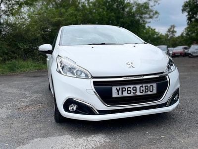 White Used 2019 Peugeot 208 Active Hatchback | £4,999