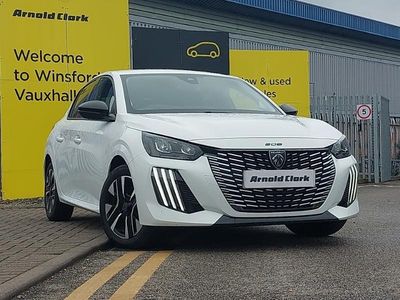Used Peugeot 208 Allure 101 HP (74 kW) 2024 White Hatchback