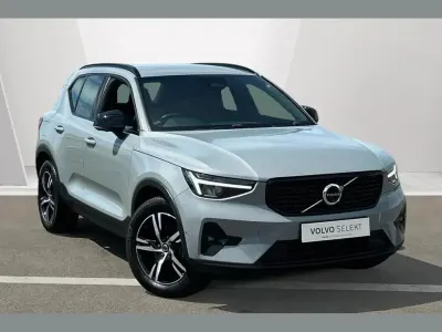 Used Volvo XC40 Plus 161 HP (118 kW) 2023 Grey SUV