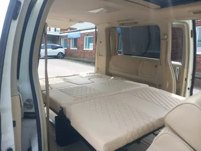 Used Nissan Elgrand 2005 White MPV