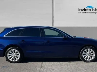 Used Audi A4 Comfort 150 HP (110 kW) 2022 Blue Estate