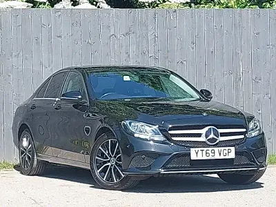 Used Mercedes C180 SE 156 HP (114 kW) 2019 Black Sedan