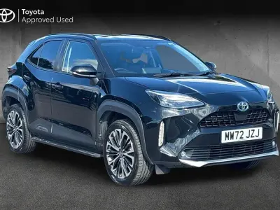 Used Toyota Yaris Cross 114 HP (83 kW) 2023 Eclipse black SUV
