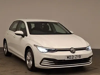 Used VW Golf VII Life 150 HP (110 kW) 2021 White Hatchback