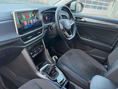 Usado VW T-Roc Style 150 HP (110 kW) 2023 Cinzento SUV