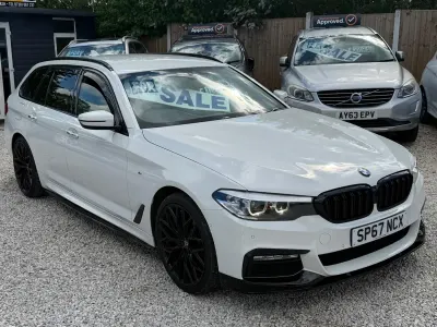 Usado BMW 520 M Sport 2017 Blanco Familiar
