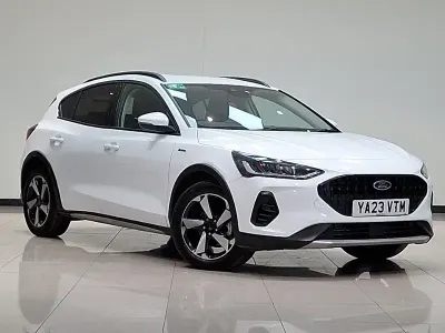 Używany Ford Focus Active 125 KM (91 kW) 2023 Biały Hatchback