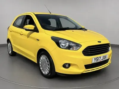 Used Ford Ka Plus Studio 70 HP (51 kW) 2017 Yellow Hatchback