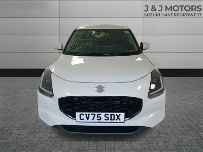 Used Suzuki Swift 82 HP (60 kW) 2025 Pure white pearl Hatchback