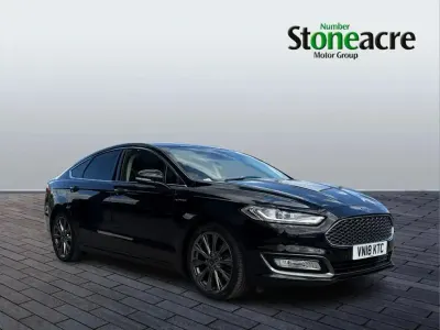 Second-hand Ford Mondeo Vignale 210 CP (154 kW) 2018 Negru Hatchback