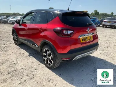 Used Renault Captur Signature 120 HP (88 kW) 2018 Red SUV