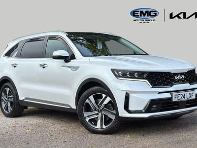 White Used 2024 Kia Sorento Vision SUV | £33,999