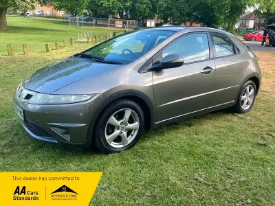Używany Honda Civic SE 140 KM (102 kW) 2009 Szary