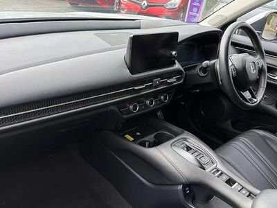 Used Honda ZR-V Advance 184 HP (135 kW) 2024 White SUV