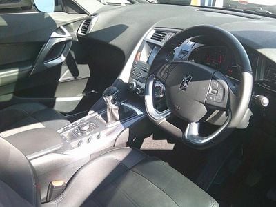 Used Citroën DS5 120 HP (88 kW) 2015 Grey Hatchback