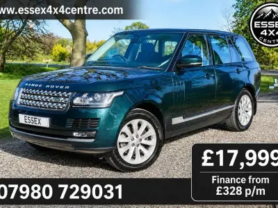 Begagnad Land Rover Range Rover Vogue 306 HK (225 kW) 2016 Grön SUV