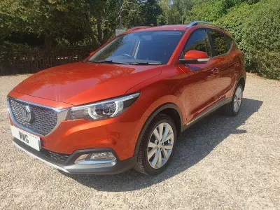 Used MG ZS Excite 111 HP (81 kW) 2019 Orange SUV