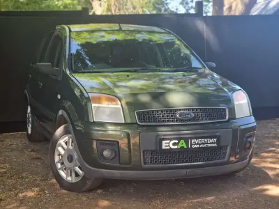Usado Ford Fusion Zetec 80 HP (58 kW) 2006 Azul Citadino