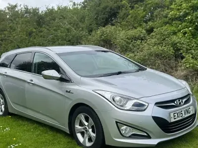 Used Hyundai i40 Style 116 HP (85 kW) 2014 Silver Estate