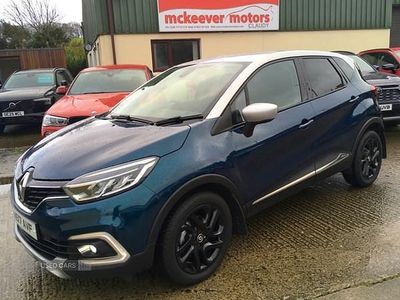 Blue/silver Used 2017 Renault Captur Dynamique SUV | £7,450 (A bit pricey)