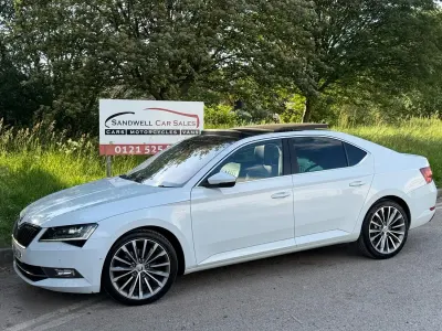 Used Skoda Superb 2016 White Hatchback