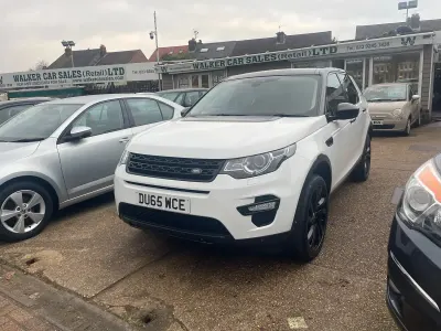 Used Land Rover Discovery Sport HSE Luxury 180 HP (132 kW) 2015 White SUV