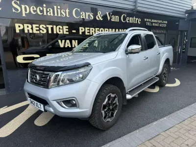 Begagnad Nissan Navara Tekna 190 HK (139 kW) 2021 Silver Pickup