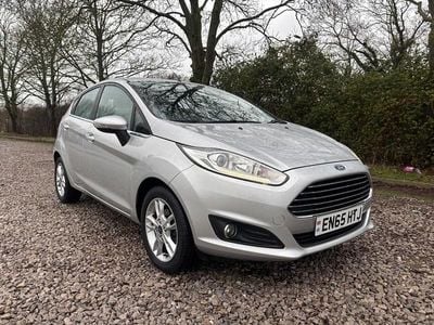 Used Ford Fiesta Zetec 82 HP (60 kW) 2015 Silver Hatchback