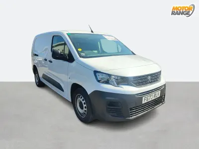 Used Peugeot Partner Premium 100 HP (73 kW) 2023 White MPV