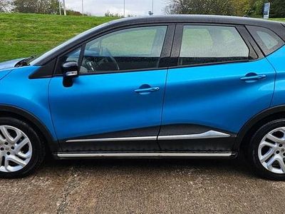 Blue Used 2015 Renault Captur Dynamique SUV | £5,495 (A bit pricey)