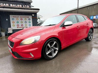 Red Used 2016 Volvo V40 R-Design Hatchback | £5,995 (Fair price)