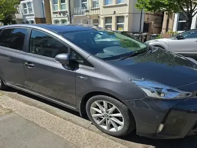 Usado Toyota Prius+ 136 HP (100 kW) 2018 Monovolume