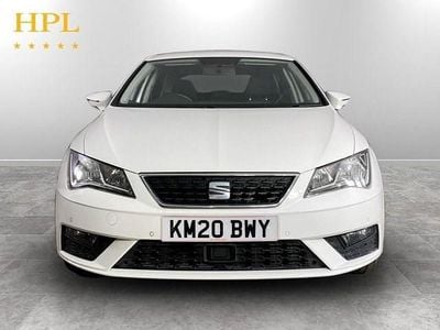 Used Seat Leon SE Dynamic 115 HP (84 kW) 2020 White Hatchback